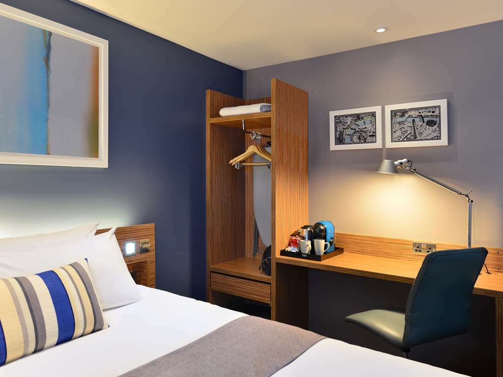 Travelodge London Ealing Camera foto